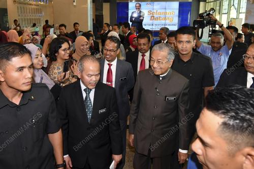 TUN DR MAHATHIR MOHAMAD
