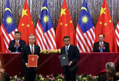DATUK SERI ANWAR IBRAHIM