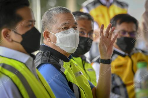 DATUK SERI FADILLAH YUSOF