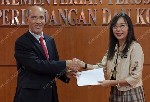 PTJ22_20072018_SUMBANGAN_BN201807193561