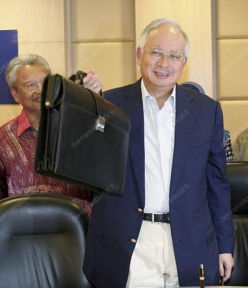 MOHD NAJIB ABDU RAZAK