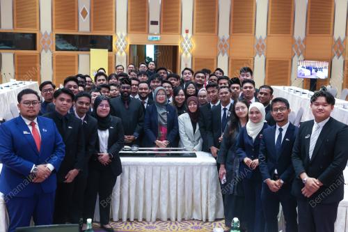 DATUK SERI DR ZALIHA MUSTAFA