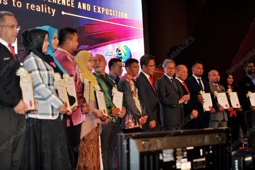 PTJ22_27102016_APIC