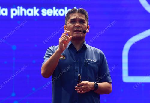 DATUK DR MOHD RADZI MD JIDIN