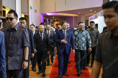 TAN SRI ABANG JOHARI TUN OPENG