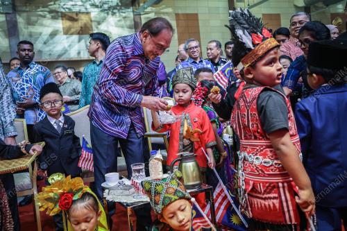 DATUK SERI ANWAR IBRAHIM
