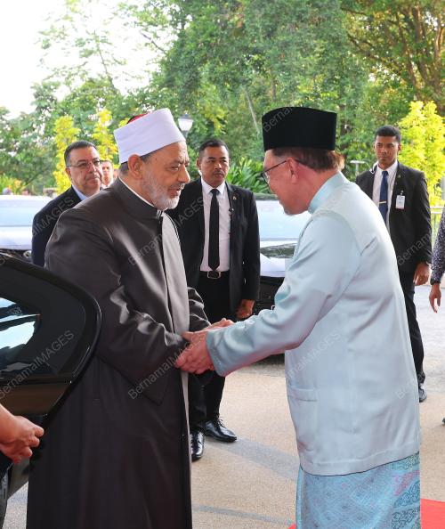 DATUK SERI ANWAR IBRAHIM