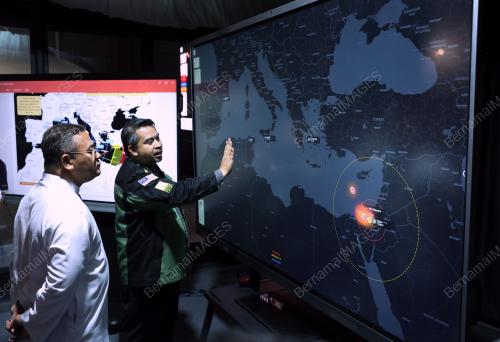 DATUK SERI AMIRUDIN SHARI