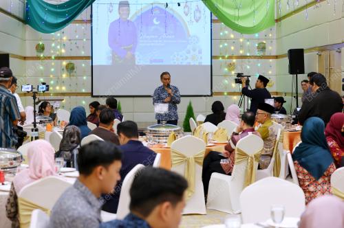 DATUK SERI DR DZULKEFLY AHMAD