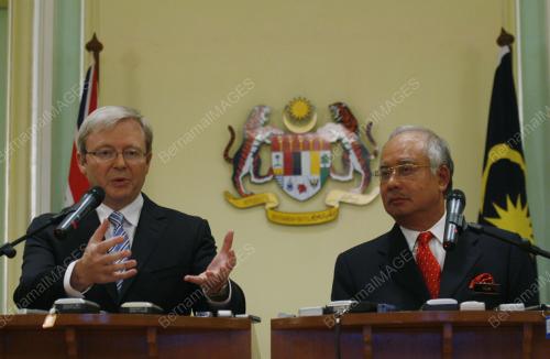 MOHD NAJIB TUN ABDUL RAZAK