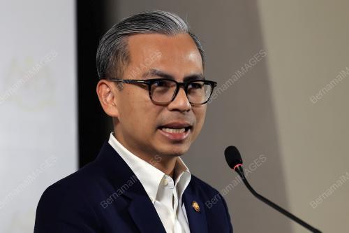 FAHMI FADZIL