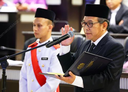 MOHD ROSLI YUSOFF