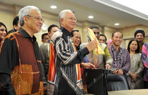 PTJ23_09102014_BAJET