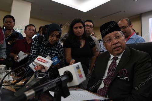 TAN SRI ANNUAR MUSA