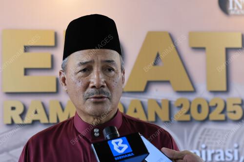 DATUK SERI DR. YUSOF ISMAIL