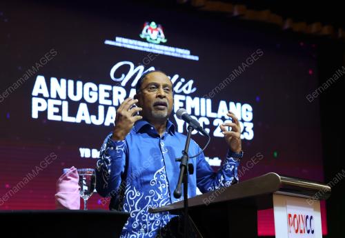 DATUK SERI DR ZAMBRY ABDUL KADIR