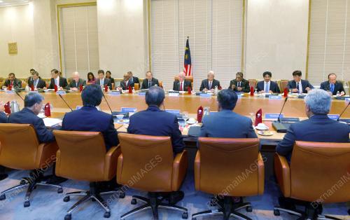 PTJ23_17092015_PM_DIALOG