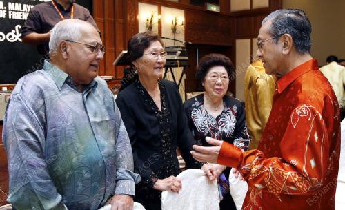 MAHATHIR MOHAMAD
