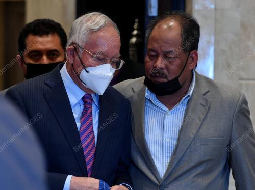 DATUK SERI NAJIB TUN RAZAK