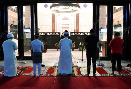 SOLAT HAJAT