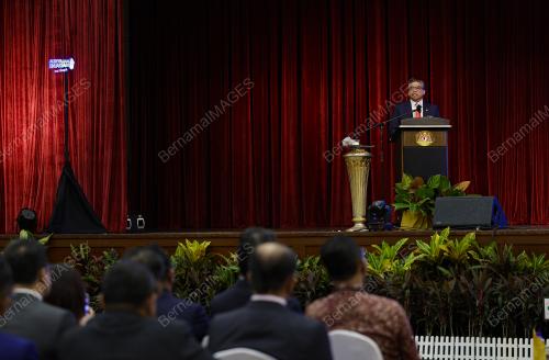 TAN SRI SHAMSUL AZRI ABU BAKAR