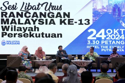 DATUK HANIFAH HAJAR TAIB