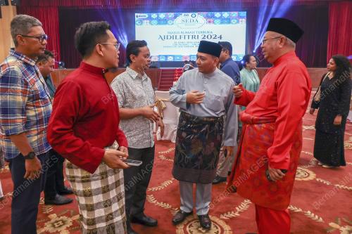 DATUK HAMZAH HUSSIN