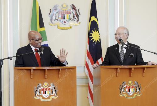 PTJ23_26082013_NAJIB_ZUMA