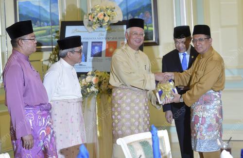 PTJ23_31102014_PM_BUKU