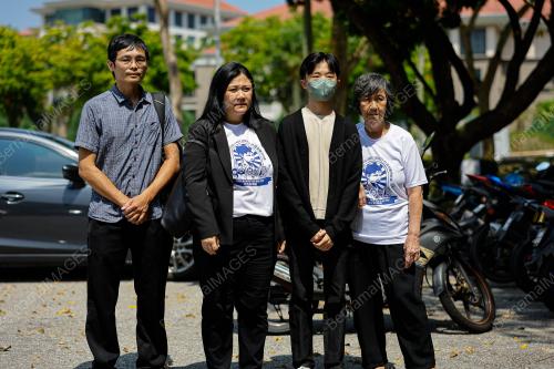 KELUARGA MENDIANG TEOH BENG HOCK