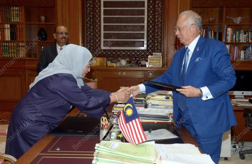 PTJ24_02102017_ANGKAT_SUMPAH