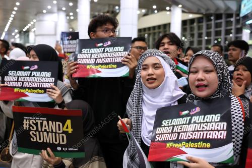 KETIBAAN SUKARELAWAN GLOBAL SUMUD FLOTILLA
