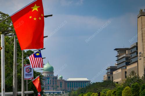 TINJAUAN PERSIAPAN BENDERA CHINA