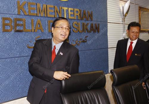 ISMAIL SABRI YAACOB
