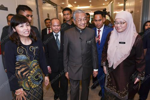 TUN DR MAHATHIR MOHAMAD