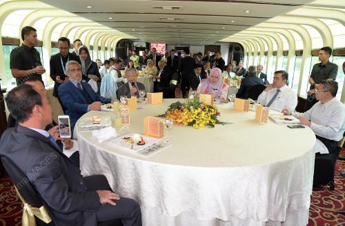 PTJ24_19122018_TUN_CRUISE
