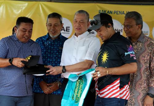 DATUK SERI FADILLAH YUSOF