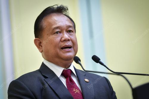 DATUK SERI ALEXANDER NANTA LINGGI