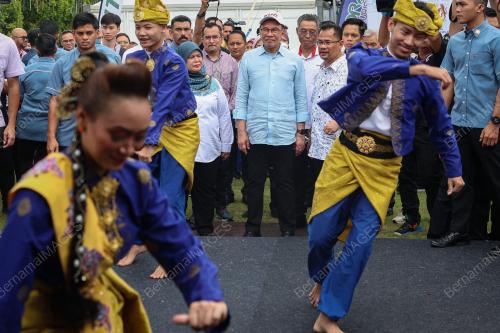 DATUK SERI ANWAR IBRAHIM