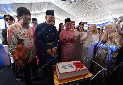 TAN SRI ANNUAR MUSA