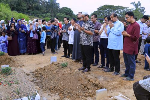 PENGERUSI IKIM MENINGGAL DUNIA