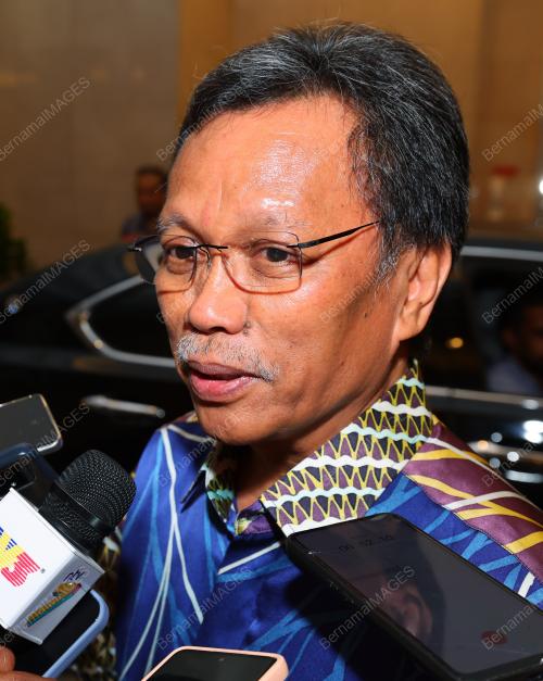 DATUK SERI MOHD SHAFIE APDAL