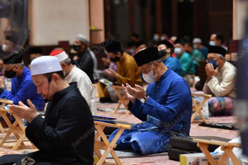 TAN SRI MUHYIDDIN YASSIN