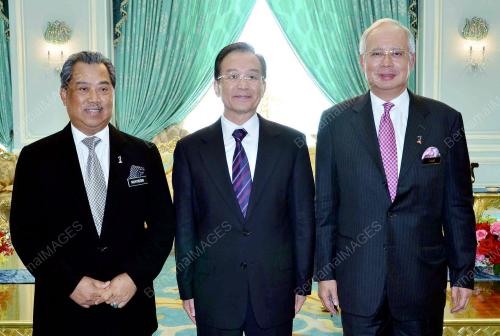 DATUK SERI MOHD NAJIB TUN ABDUL RAZAK