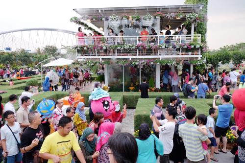PTJ24_31052015_FLORIA