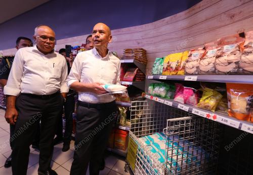 DATUK ARMIZAN MOHD ALI