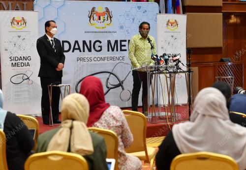 KHAIRY JAMALUDDIN