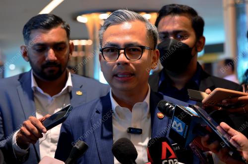 FAHMI FADZIL