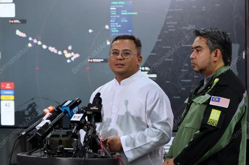 DATUK SERI AMIRUDIN SHARI