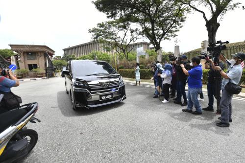 PTJ25_04082021_MENTERI